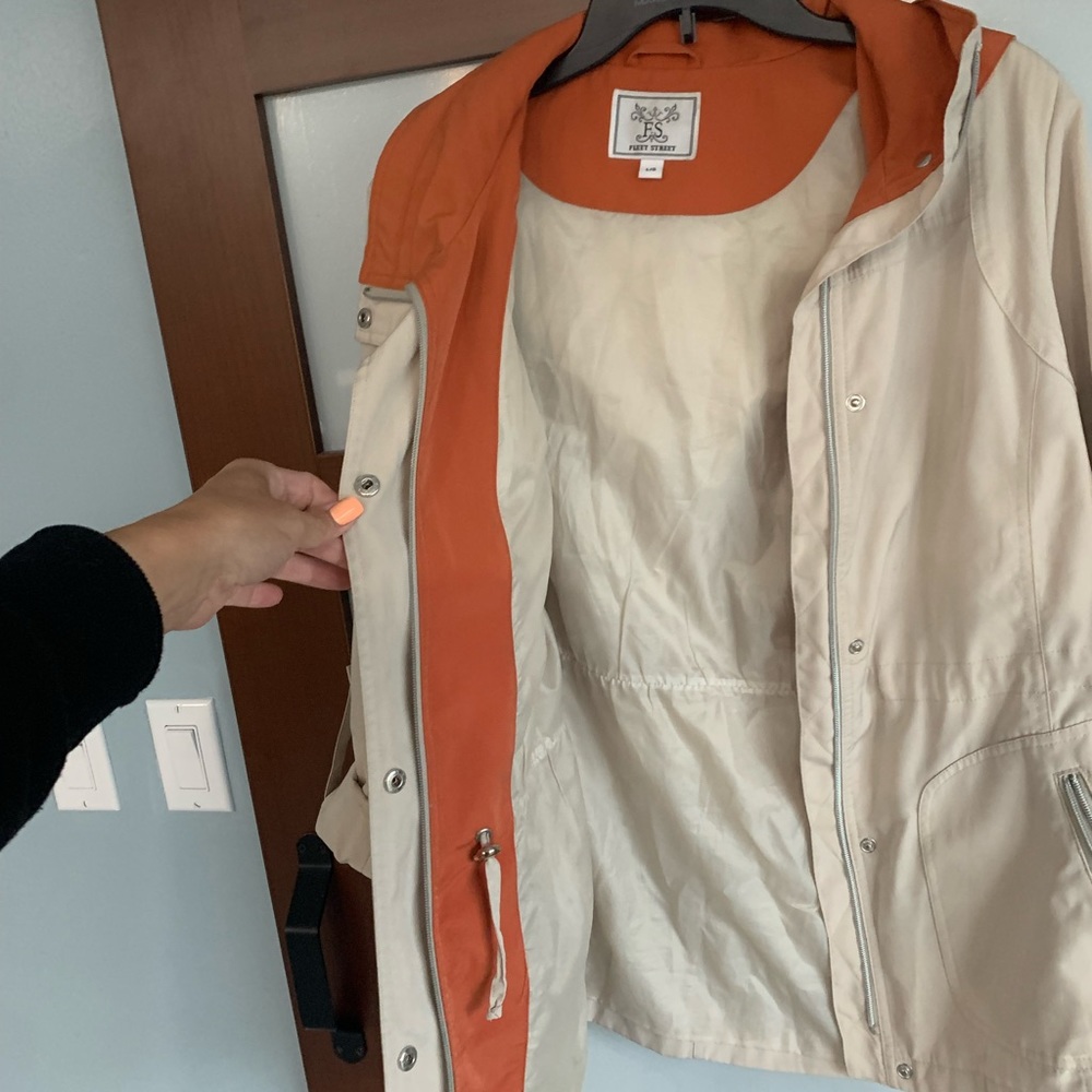 Jacket - Picture 6 of 9